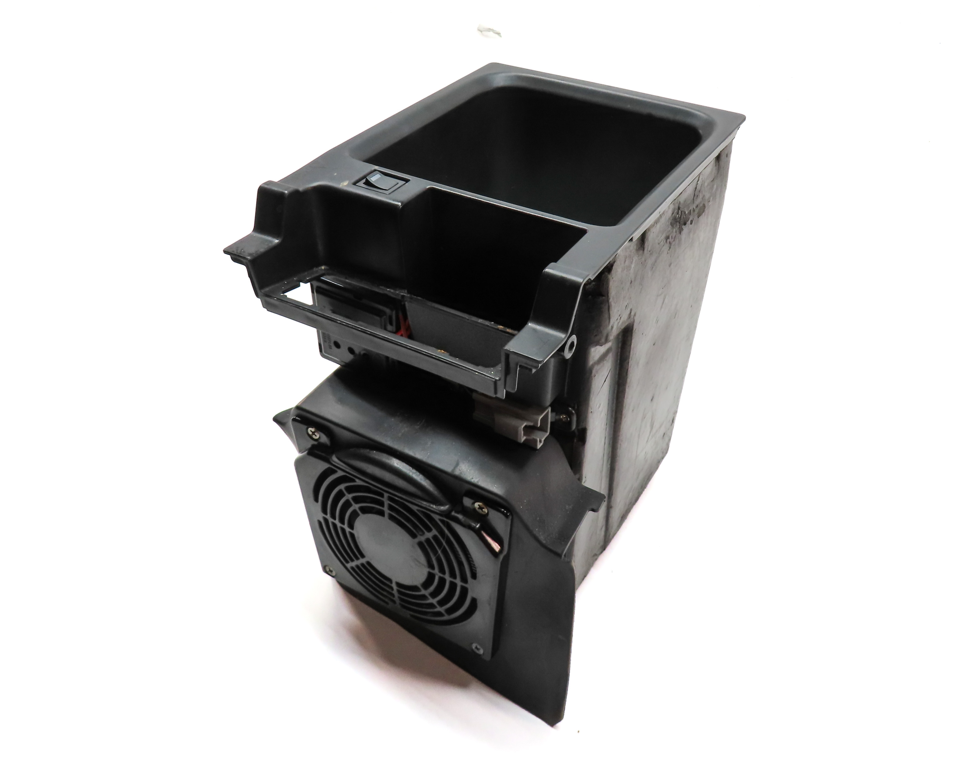 14-20 ROVER SPORT L494 FRONT CENTER CONSOLE REFRIGERATOR BOX COOLER COMPARTMENT — exact item pictured